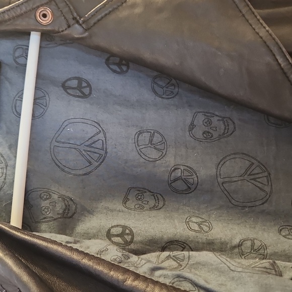 Womens Crop Leather Moto Jacket - Picture 4 of 4